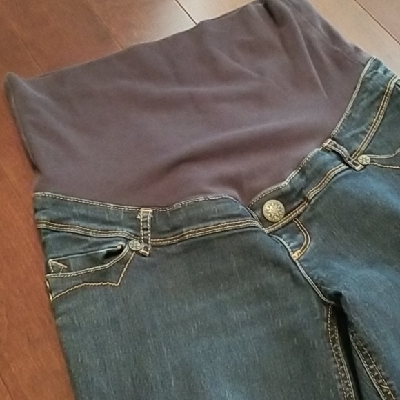 Thyme Maternity jeans size S - Picture 2 of 5